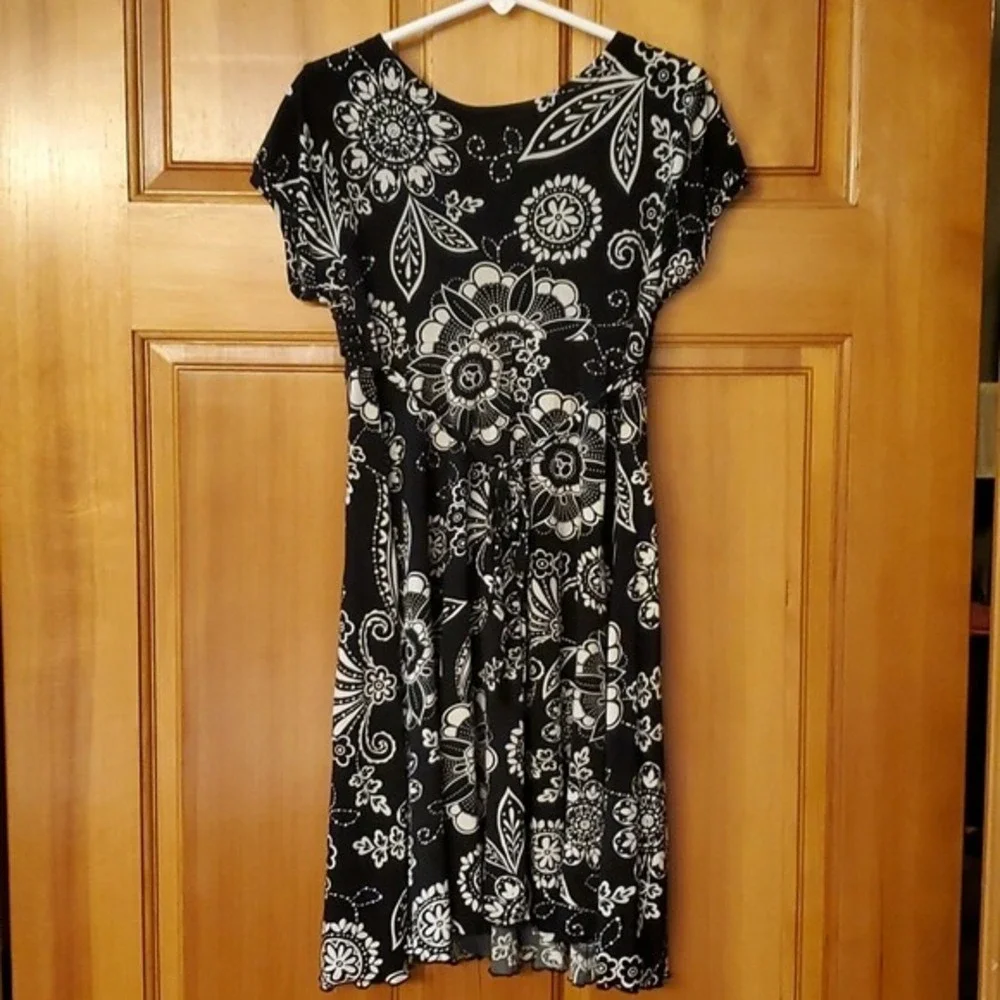 Bonnie Jean Girls Black Floral Short Sleeve Stretchy Dress‎ Size 7